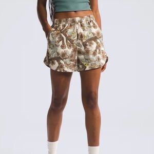 The North Face Cactus Print Women Shorts Size Large